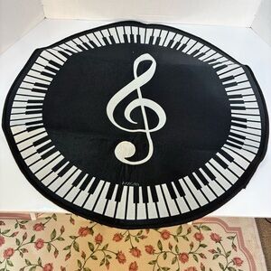 Black and White Piano Key Round Rug